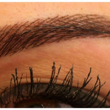 Kıl Tekniği İle Kaş Kontürü