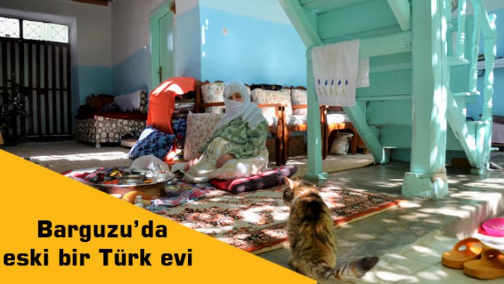 Barguzu'da eski bir Türk evi